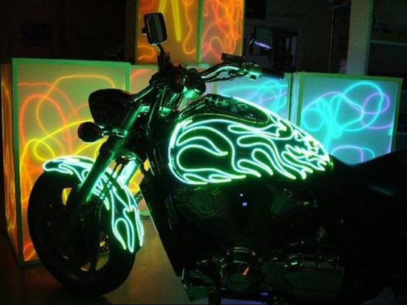 светящийся мотоцикл